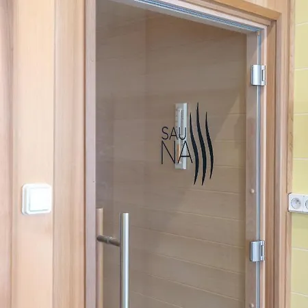 Domitys - Le Fil De Soie Aparthotel Calais