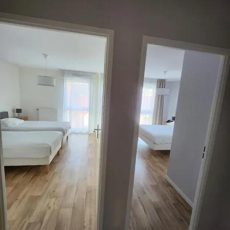 Domitys - Le Fil De Soie Aparthotel Calais